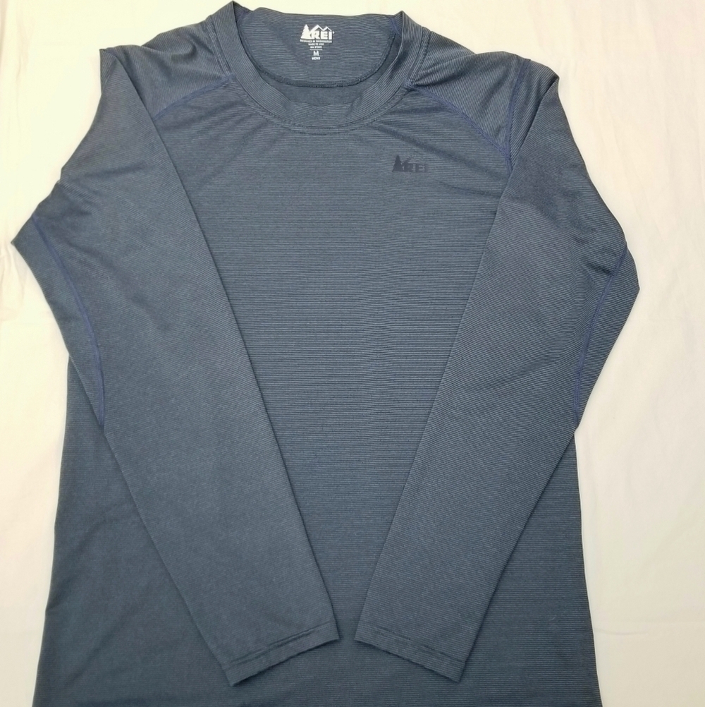 REI Men's Grayish Blue Active Outdoor Longsleeve,  Medium
